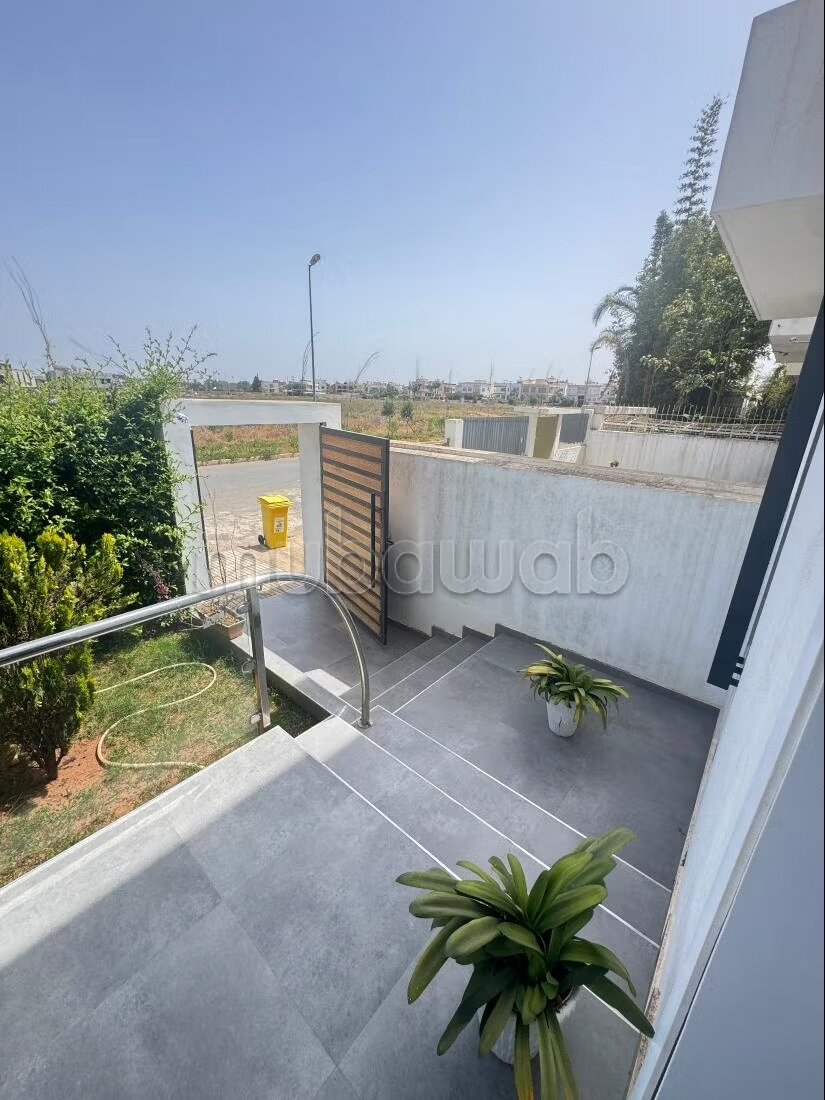 فيلا 368 م² للإيجار في الرباط — Photo 20