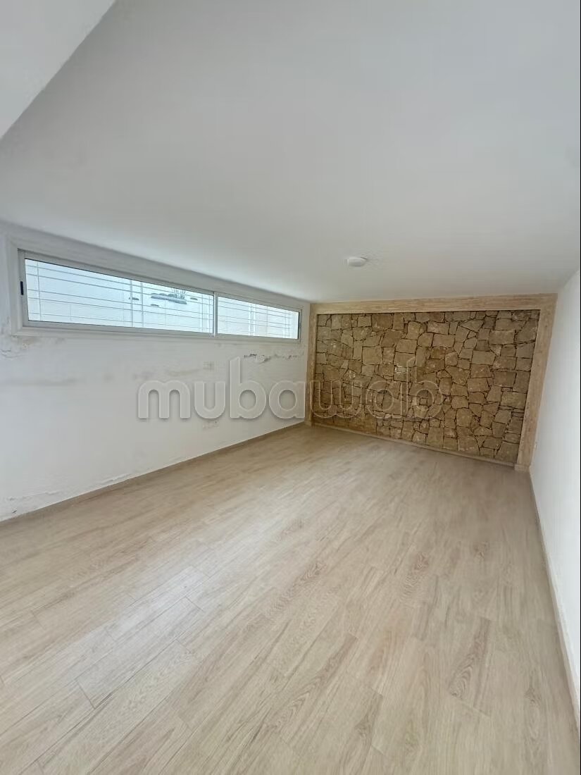 فيلا 368 م² للإيجار في الرباط — Photo 34