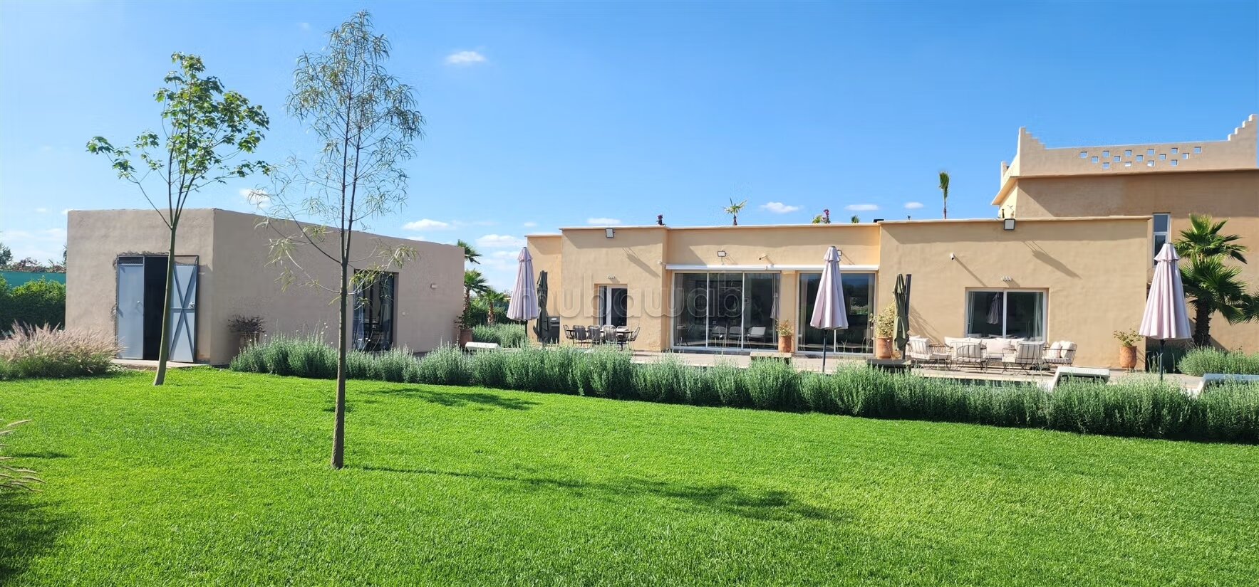 450 m² Villa for Sale in Marrakech — Photo 4