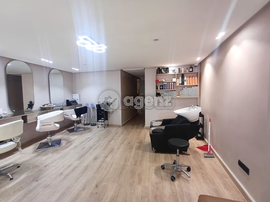 Office 111 m² for Sale in Casablanca (Riyad Essalam) — Photo 7