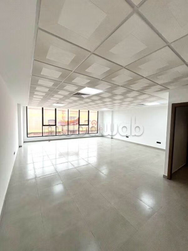 Bureau 55 m² à louer à الدار البيضاء — Photo 17