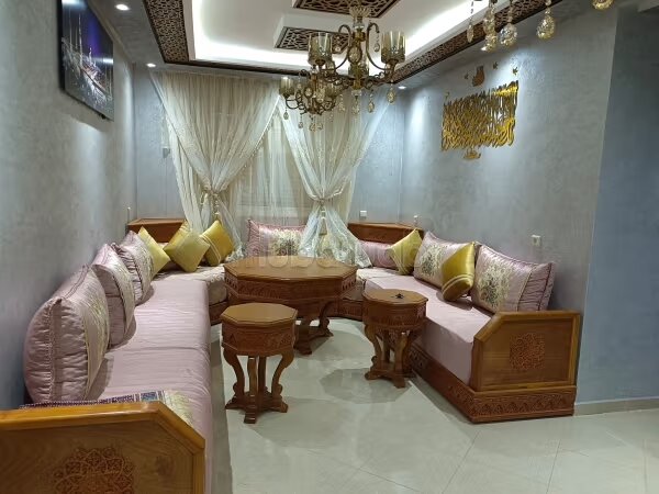 Apartment 90 m² for rent in الدار البيضاء — Photo 17