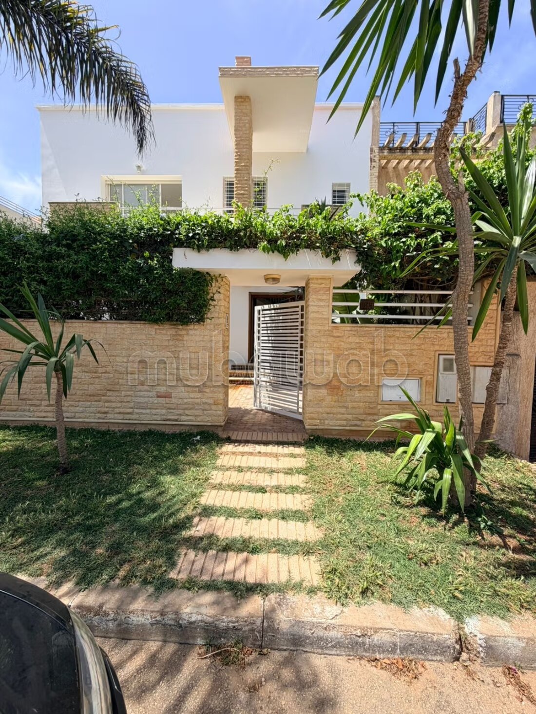 Villa 284 m² à louer à Rabat — Photo 4