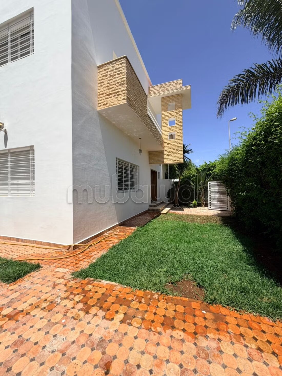 Villa 284 m² à louer à Rabat — Photo 8