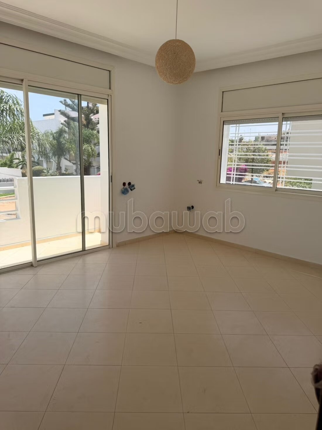 Villa 284 m² à louer à Rabat — Photo 18