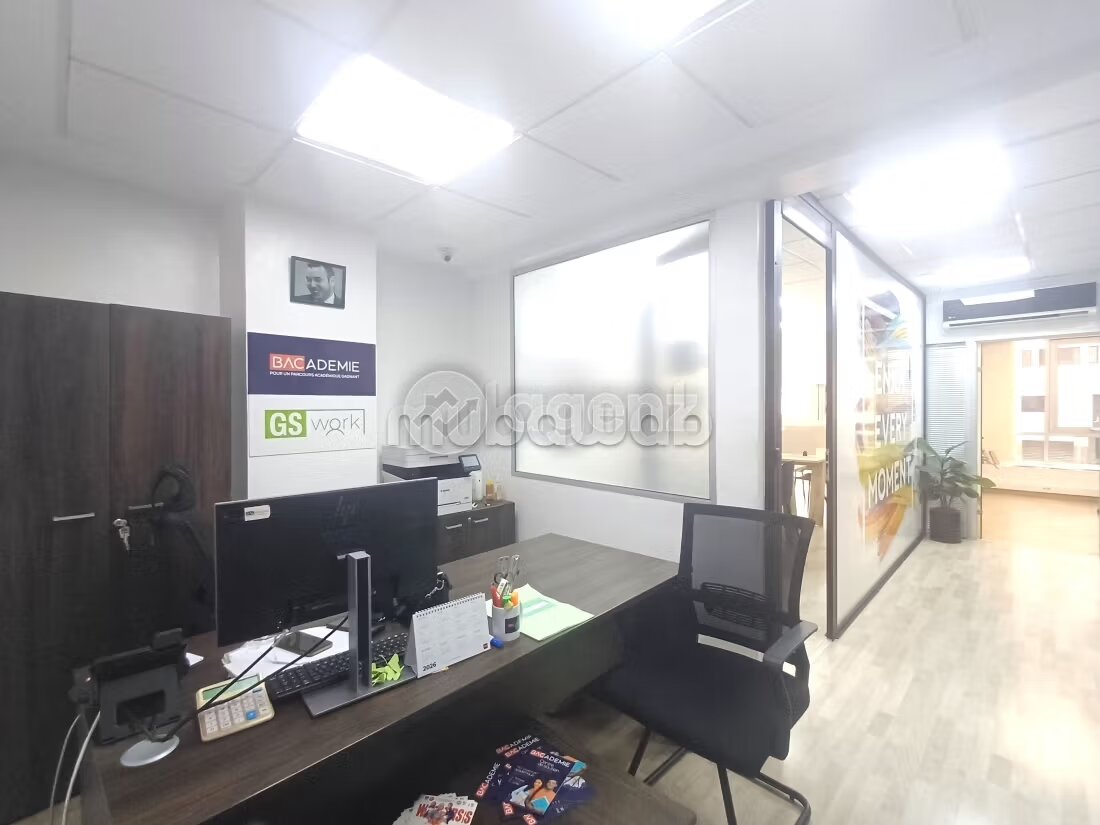 Office 125 m² for Rent in Casablanca — Photo 7