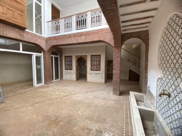 رياض 206 م² للبيع في مراكش — Photo 26