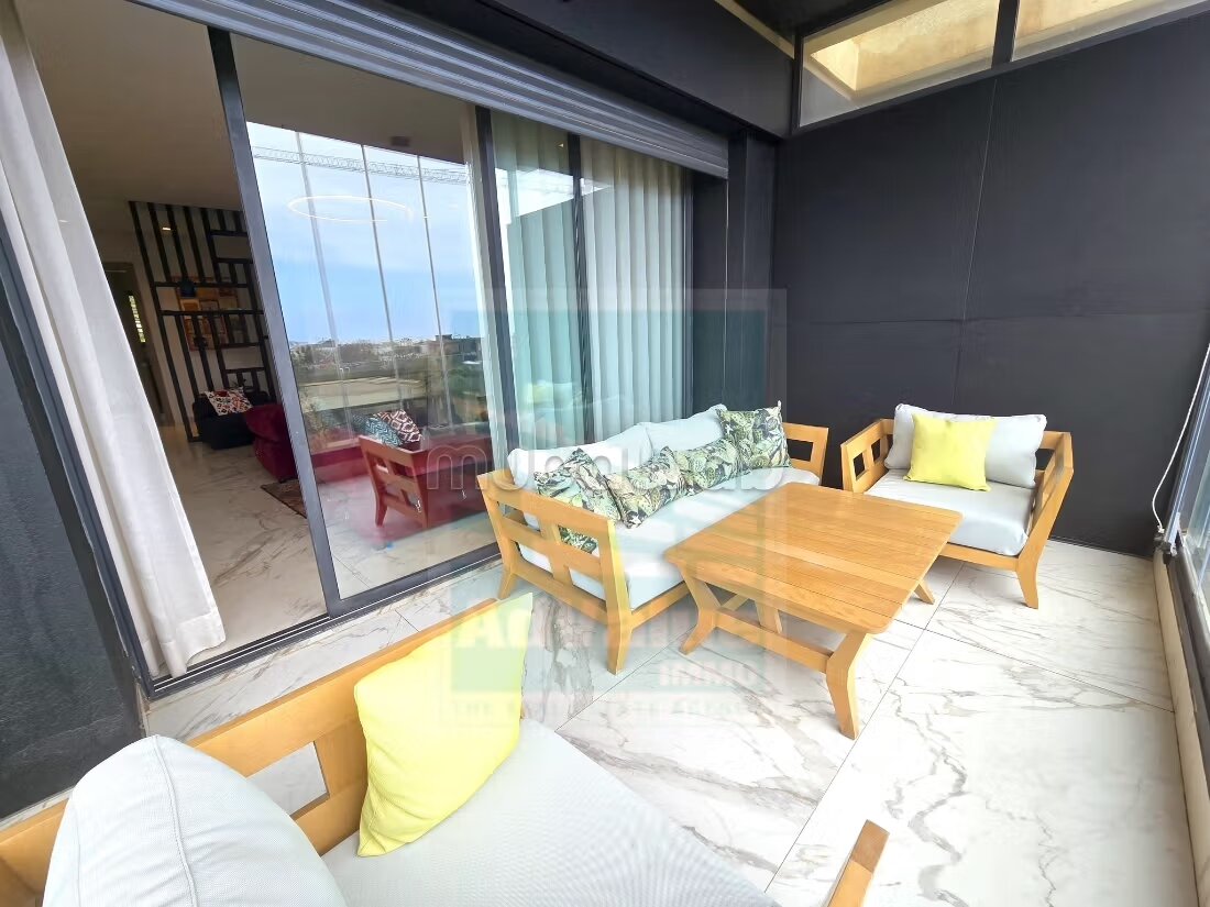 220 m² Apartment for Sale in Casablanca — Photo 9
