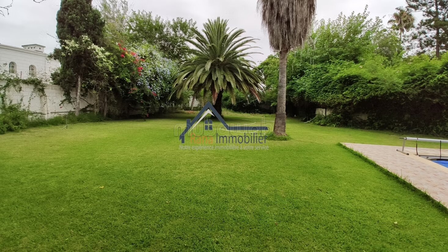 Villa 2000 m² for rent in Rabat – Souissi — Photo 8