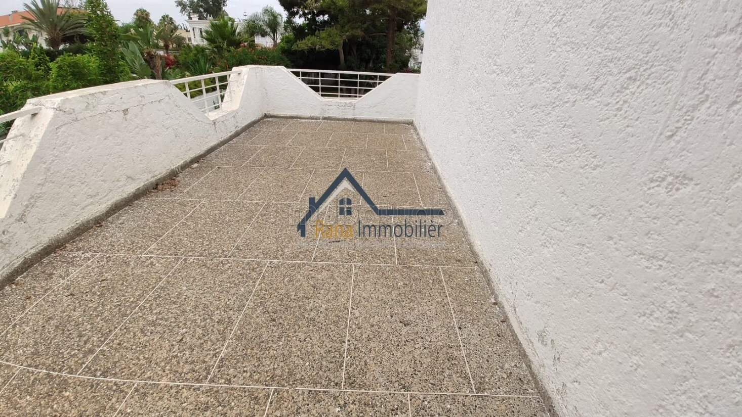 Villa 2000 m² for rent in Rabat – Souissi — Photo 44