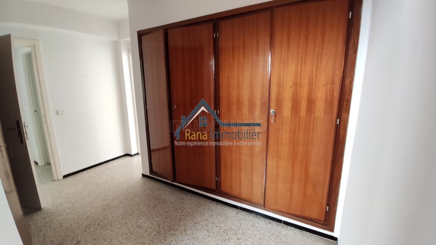 Villa 2000 m² for rent in Rabat – Souissi — Photo 45