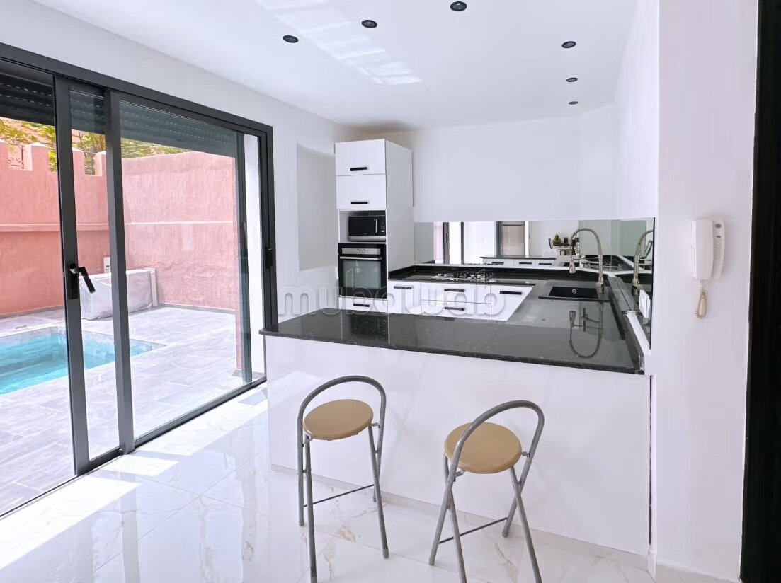 Villa 150 m² for rent in Marrakech — Photo 42