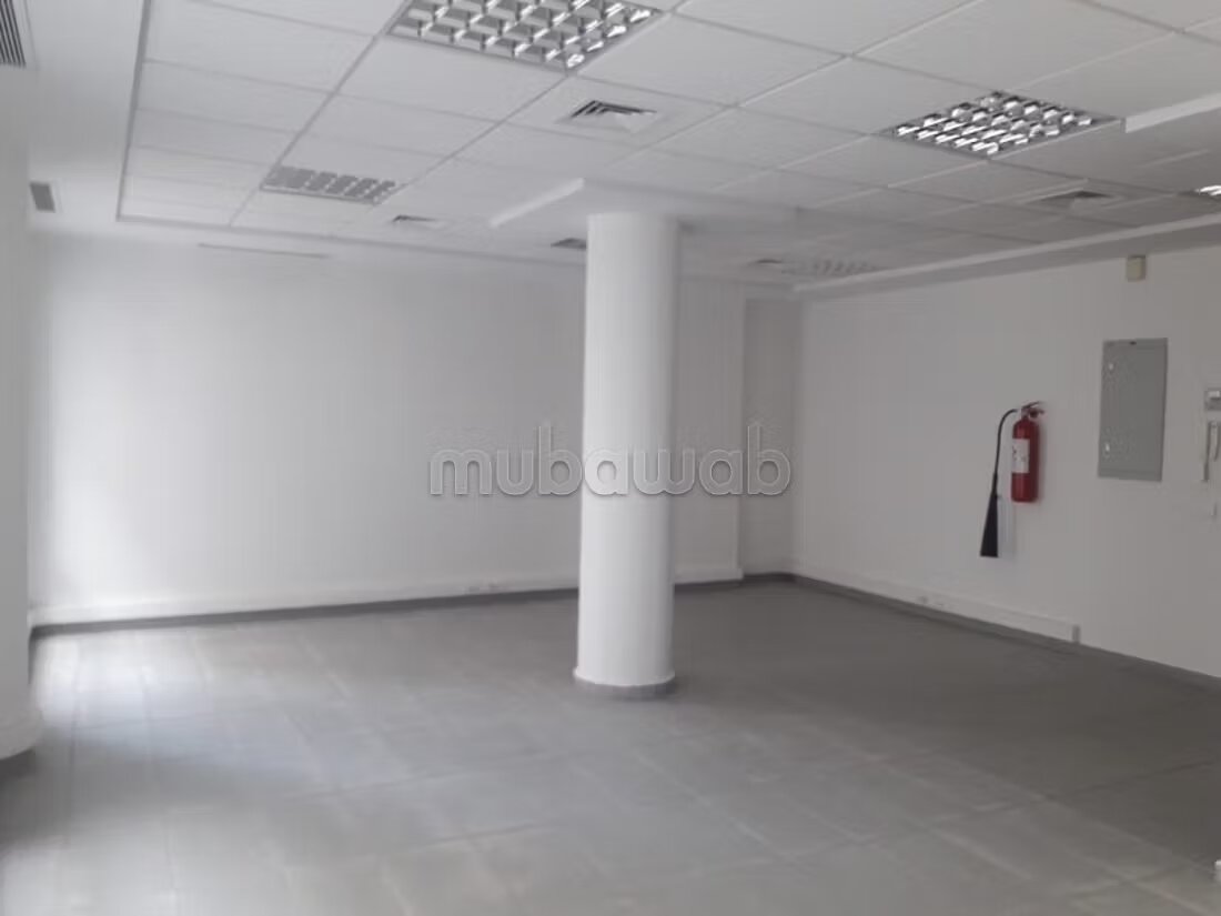 Office 46 m² for rent in Casablanca — Photo 7
