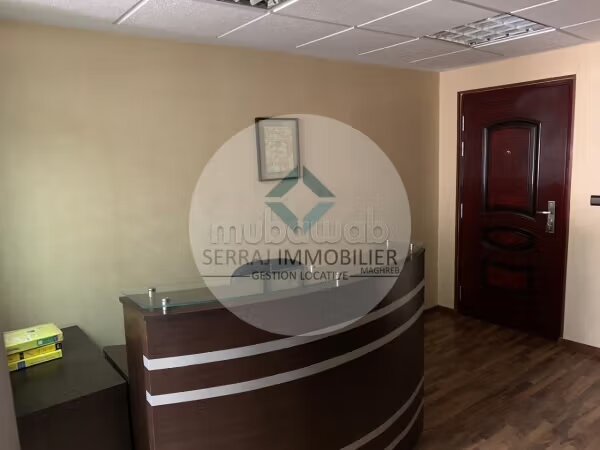 Office 200 m² for rent in Casablanca — Photo 16