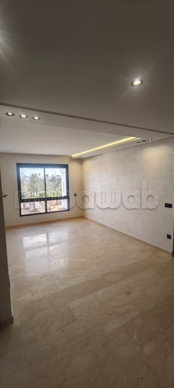Studio 79 m² à louer à Casablanca — Photo 11