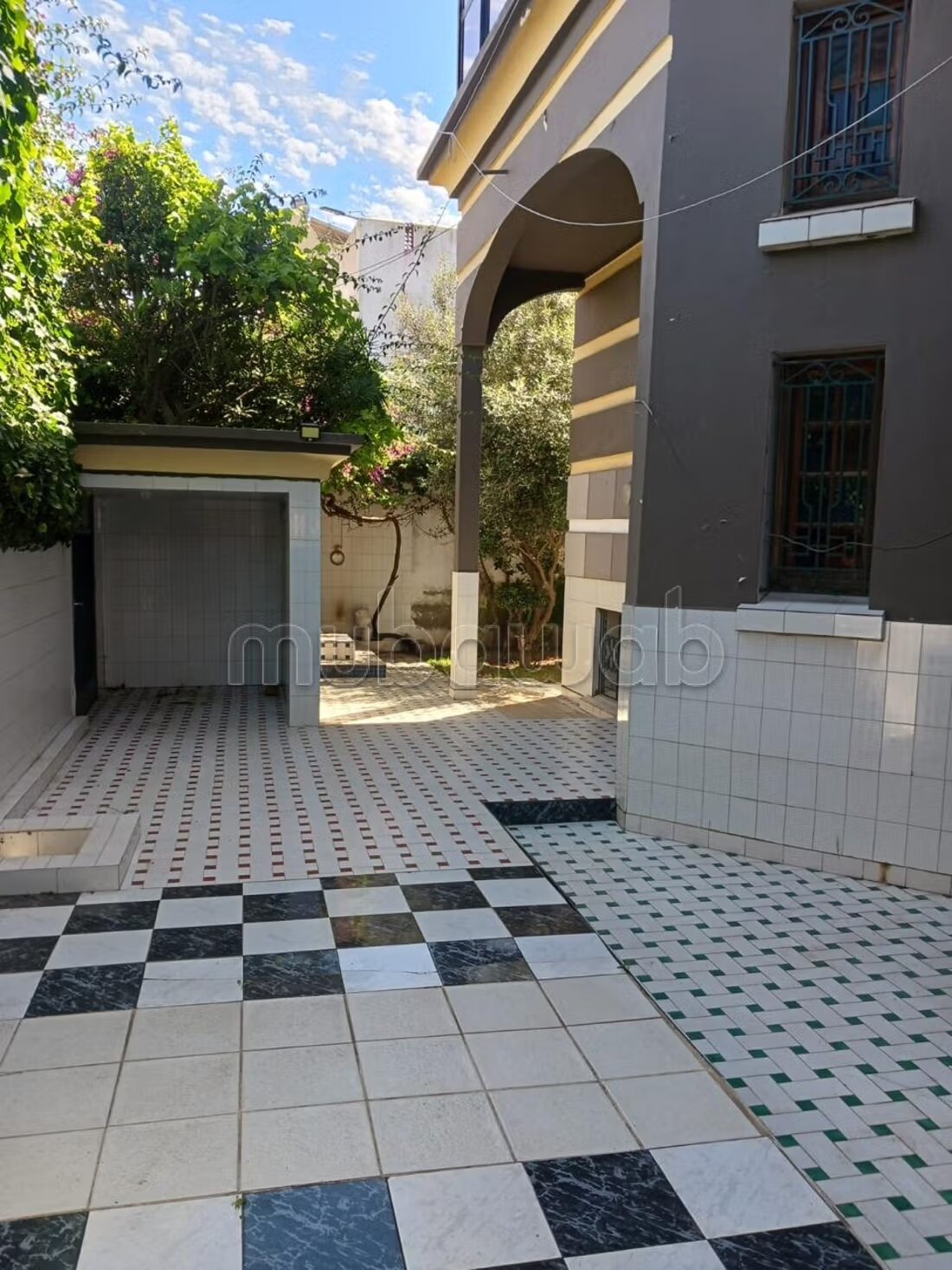 فيلا فاخرة 648 متر مربع للبيع في الدار البيضاء — Photo 5