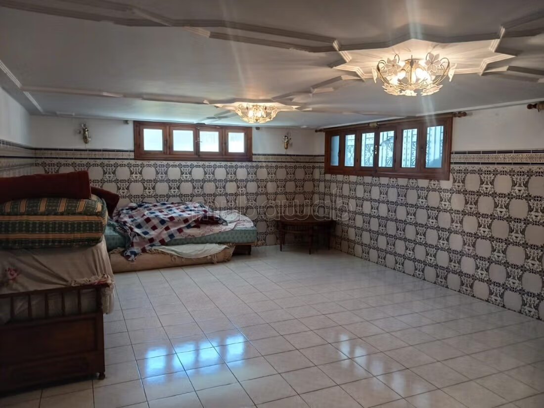 فيلا فاخرة 648 متر مربع للبيع في الدار البيضاء — Photo 25