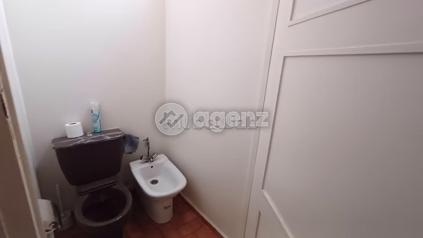 Office 141 m² for rent in Casablanca – Maârif — Photo 40