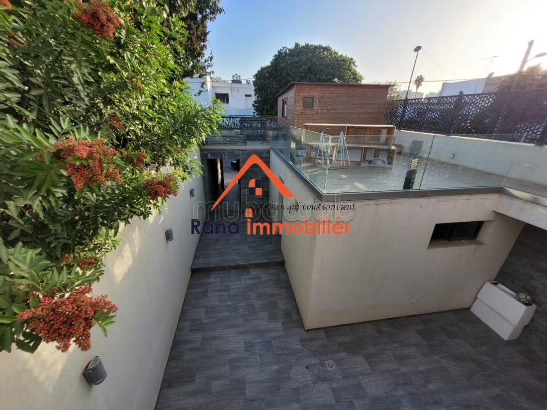 Villa 200 m² à louer à Rabat – Agdal — Photo 39