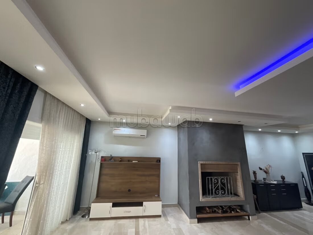 فيلا 220 م² للإيجار في الدار البيضاء — Photo 25