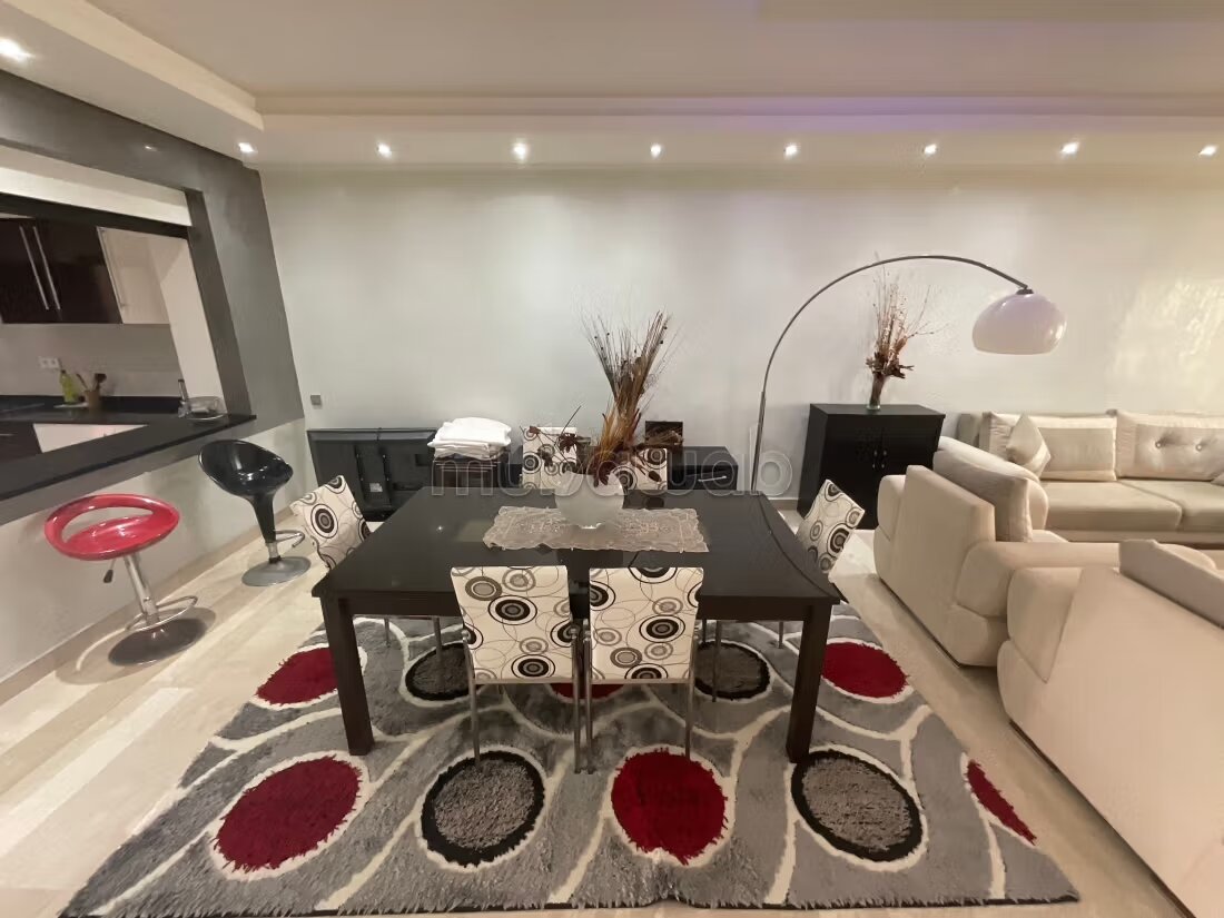 فيلا 220 م² للإيجار في الدار البيضاء — Photo 16