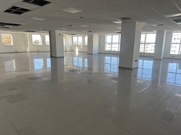 Office 196 sqm for rent in Casablanca — Photo 33