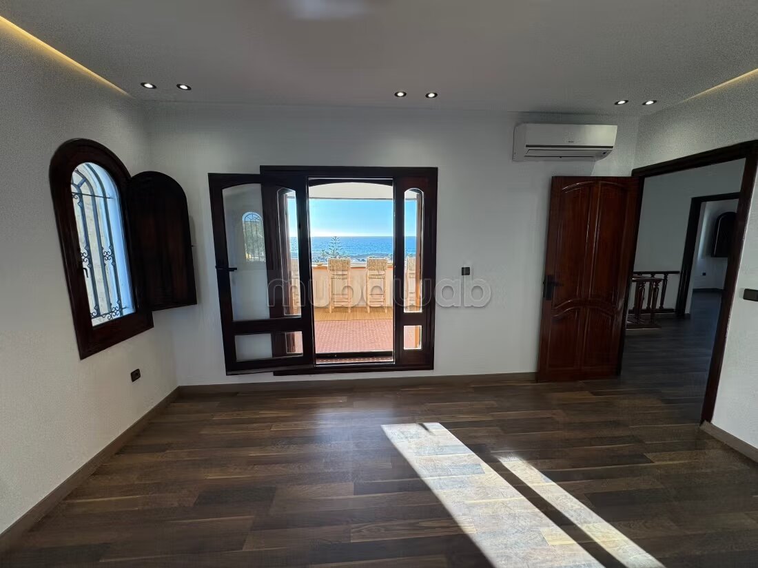 فيلا 350 متر مربع للإيجار في الرباط — Photo 16