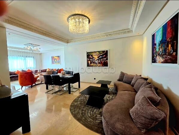 شقة 200 م² للإيجار في الدار البيضاء — Photo 9