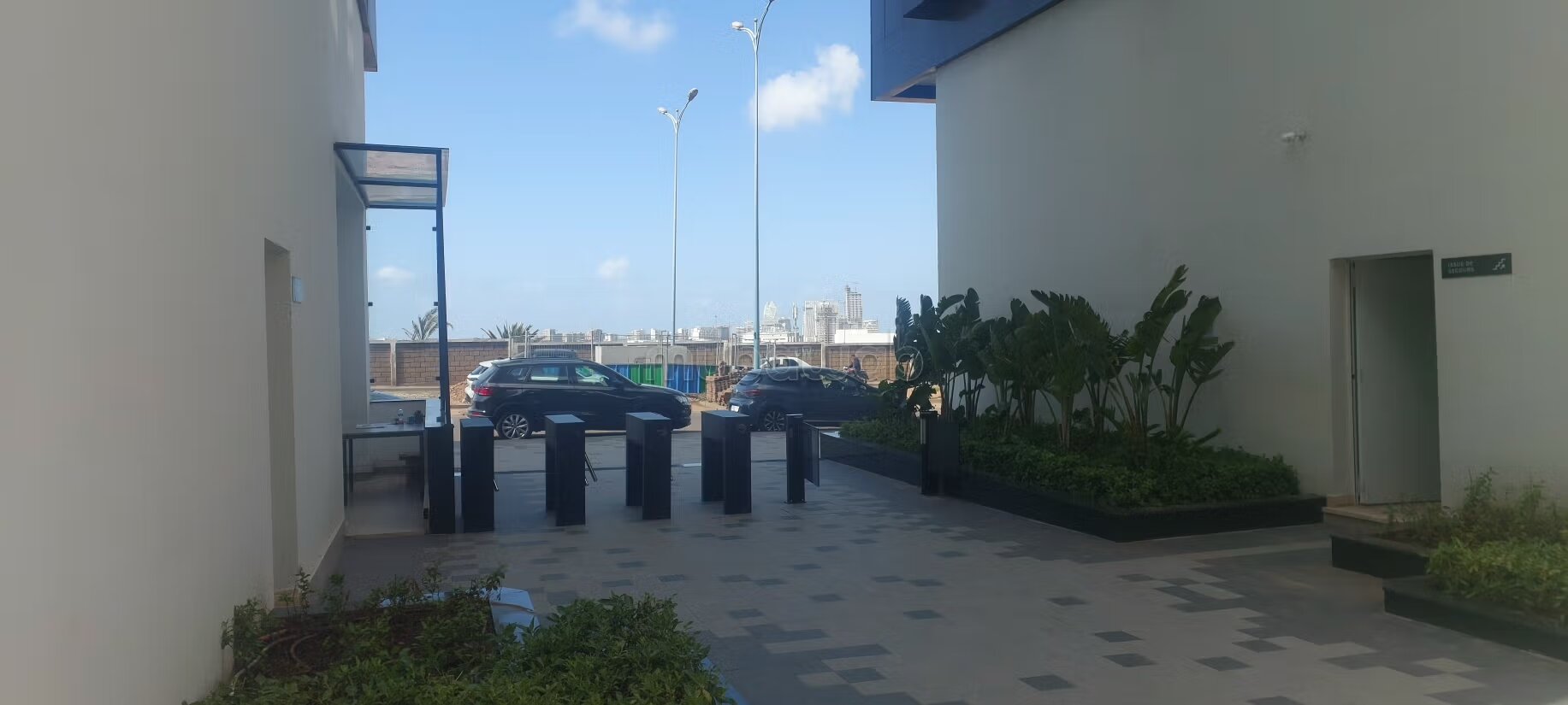 Office 56 m² for rent in Casablanca (La Floride) — Photo 5