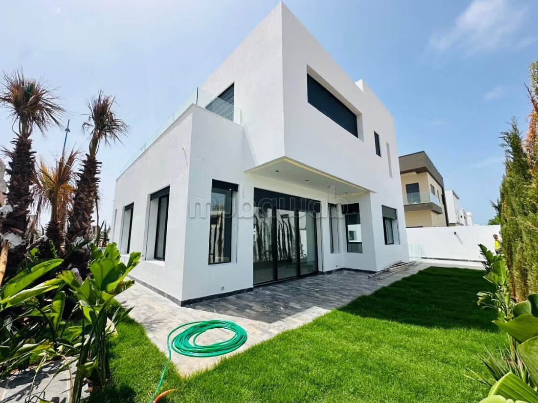 Luxury House for Sale in Dar Bouazza