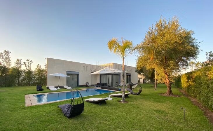 فيلا 320 م² للإيجار في مراكش — Photo 15