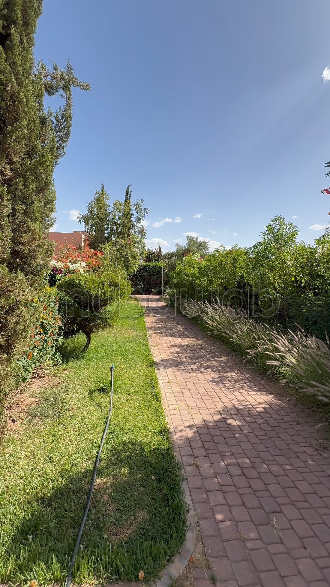 For rent - Luxurious furnished semi-detached villa in a secure gated community in Marrakech - Atlas Road