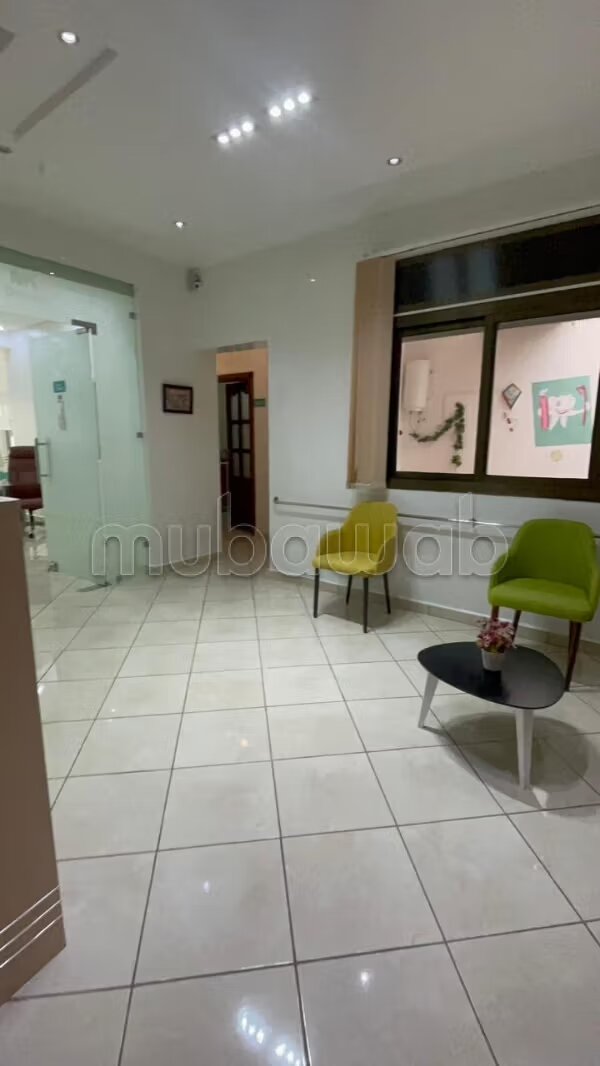 Bureau 114 m² à vendre à Tétouan (Havana) — Photo 31
