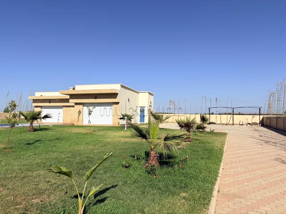 Villa 170 m² for sale in Bouznika