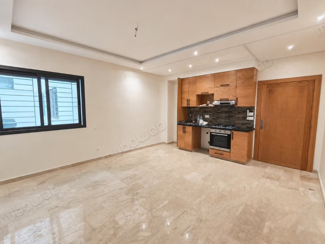 ستوديو جديد للإيجار في الدار البيضاء — Photo 2