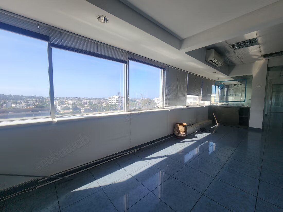 Bureau 181 m² à vendre à Casablanca — Photo 2