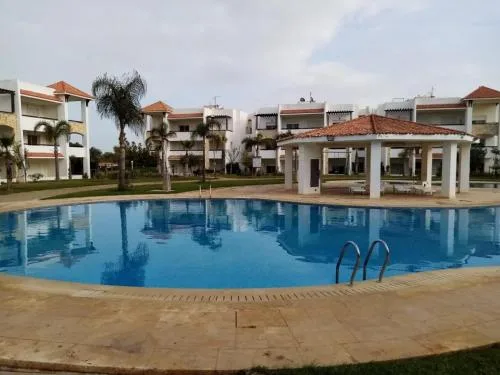 Un appartement au troisième étage avec parking privé à Asilah 120 m²