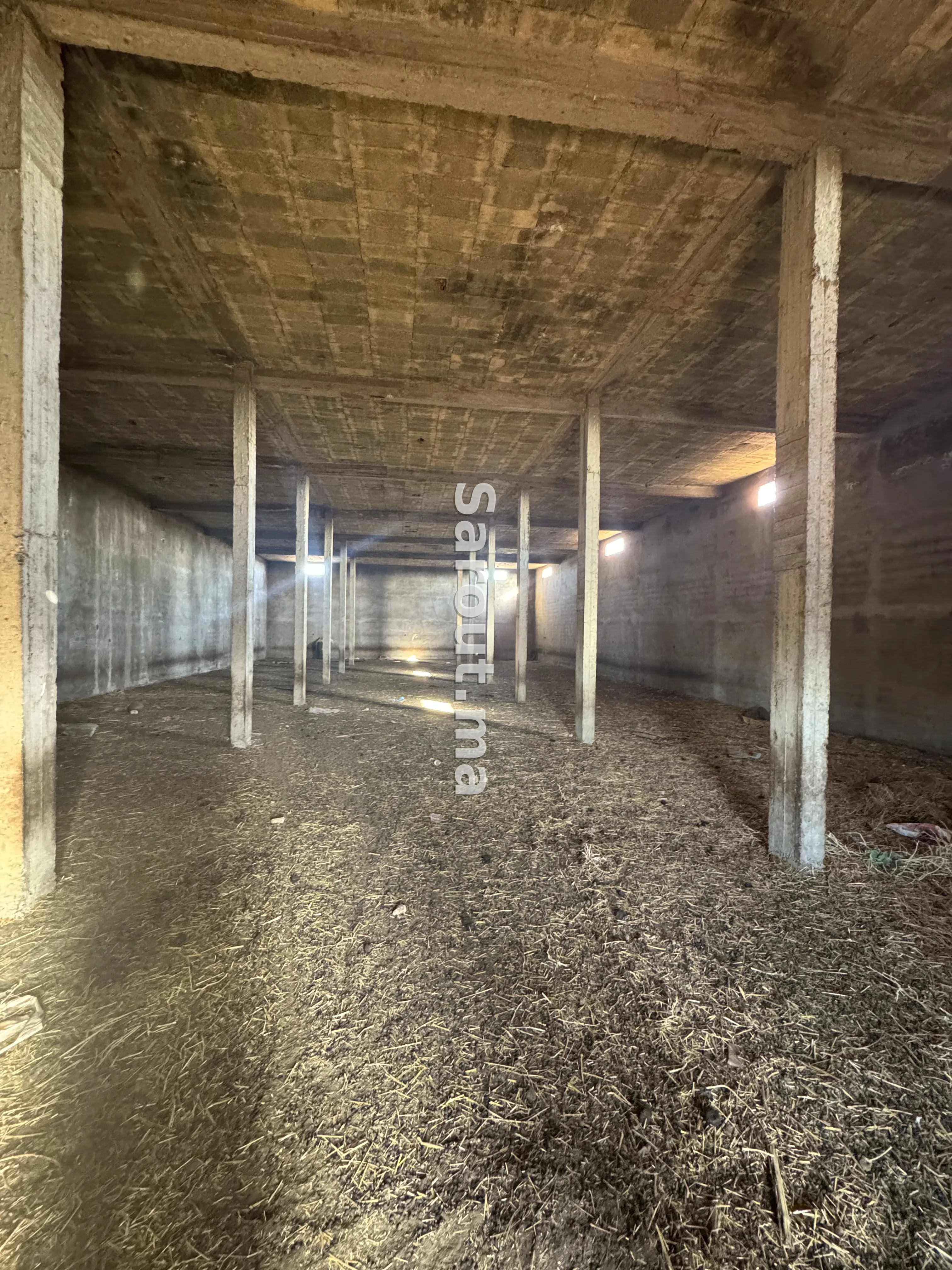 Propriété titrée 2 ha avec 3 hangars et villa – 10 km de Médiouna — Photo 2