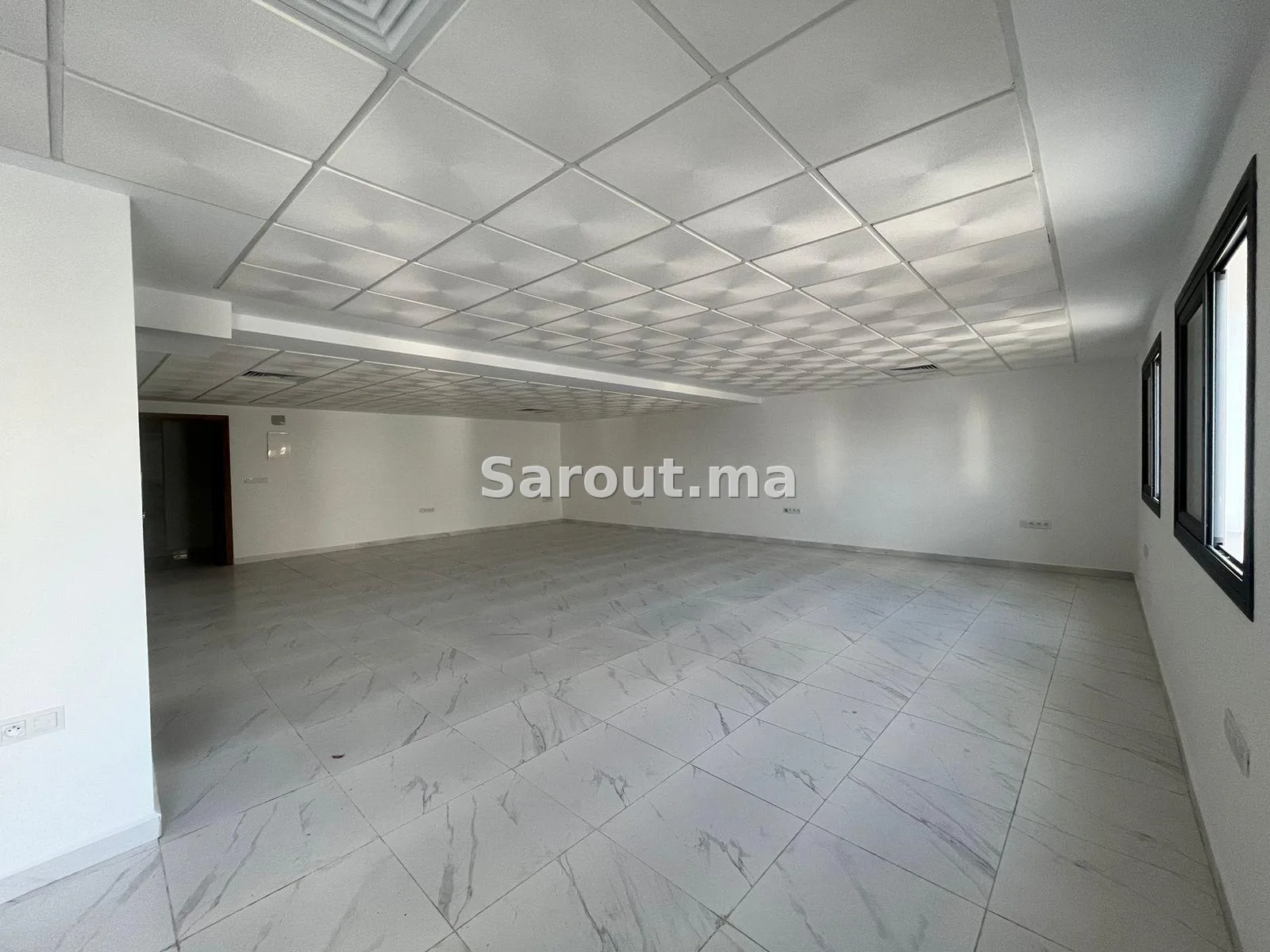 Bureau neuf 88 m² – Centre-ville Tanger – 10 500 DH – Syndic + TSC inclus — Photo 4