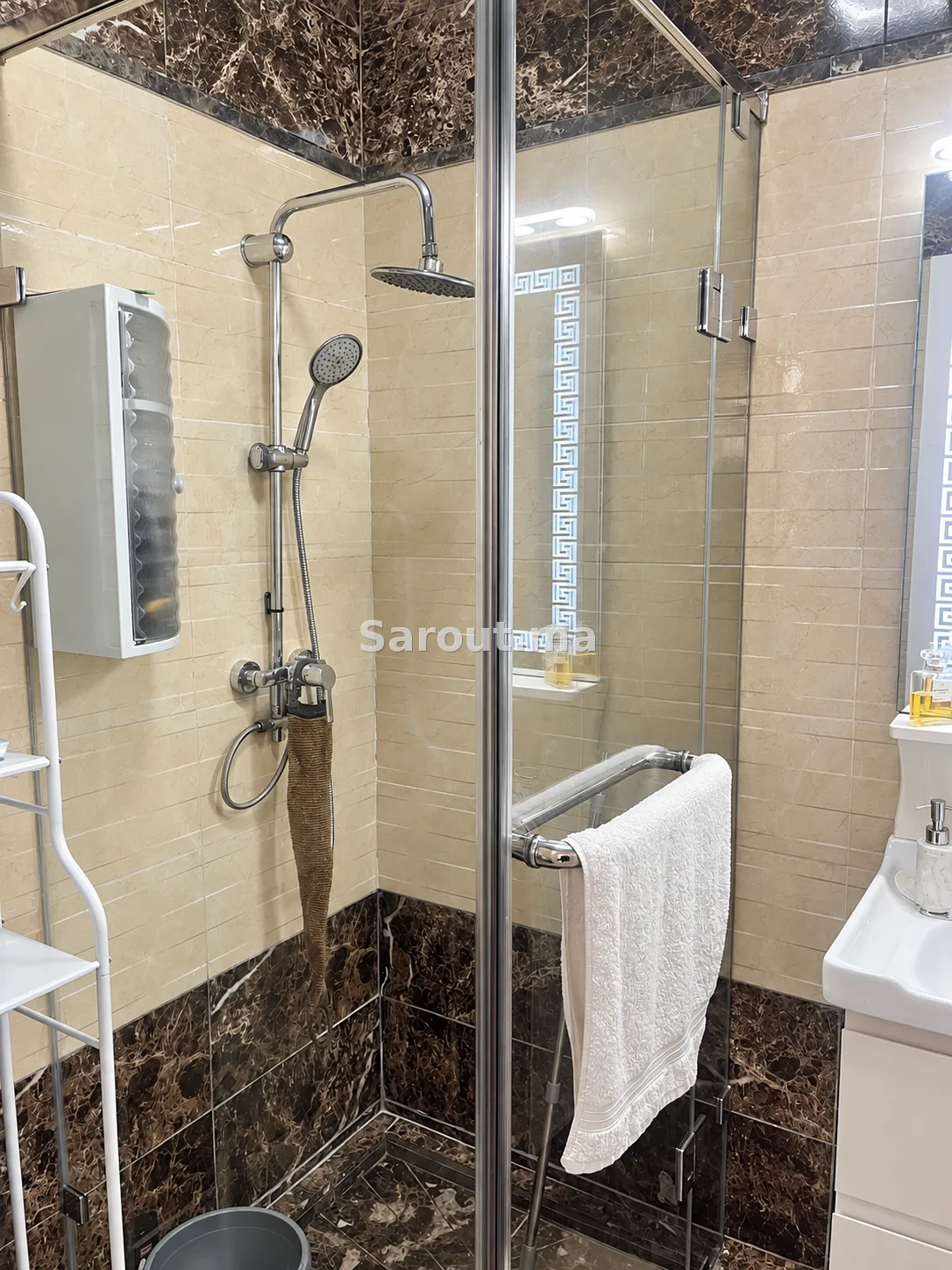 Appartement 102 m2 - 4 chambres - entièrement rénové et équipé — Photo 9