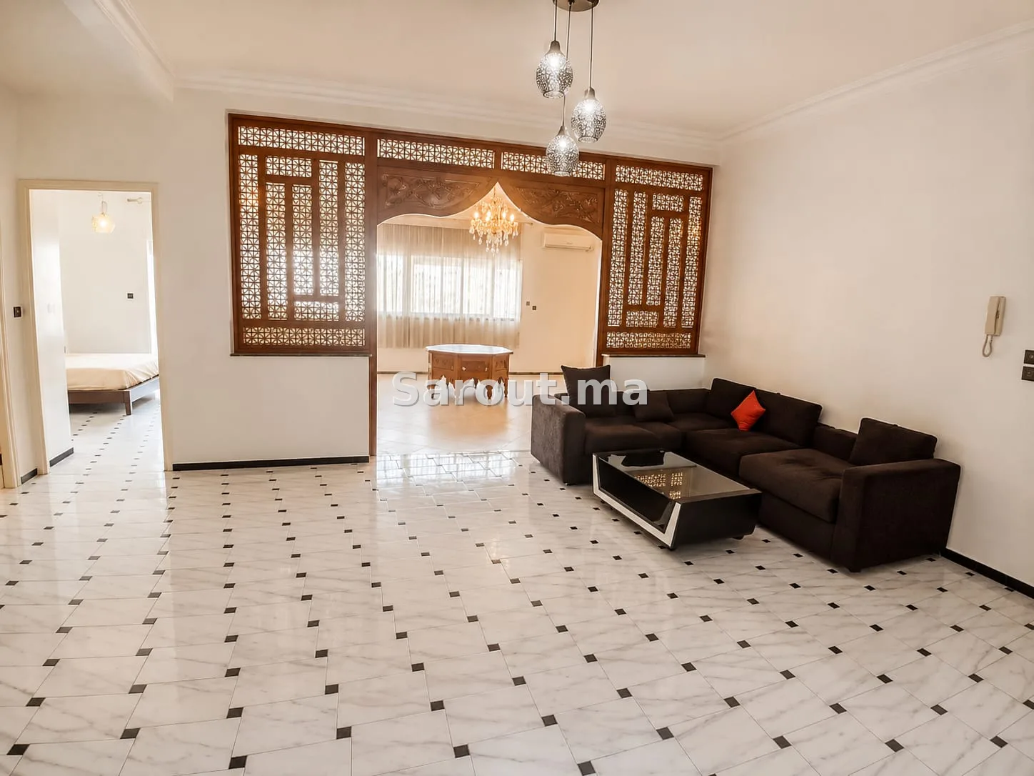 Appartement spacieux situé à Hamria en pleîn centre de Meknes à proximité de la gare — Photo 3
