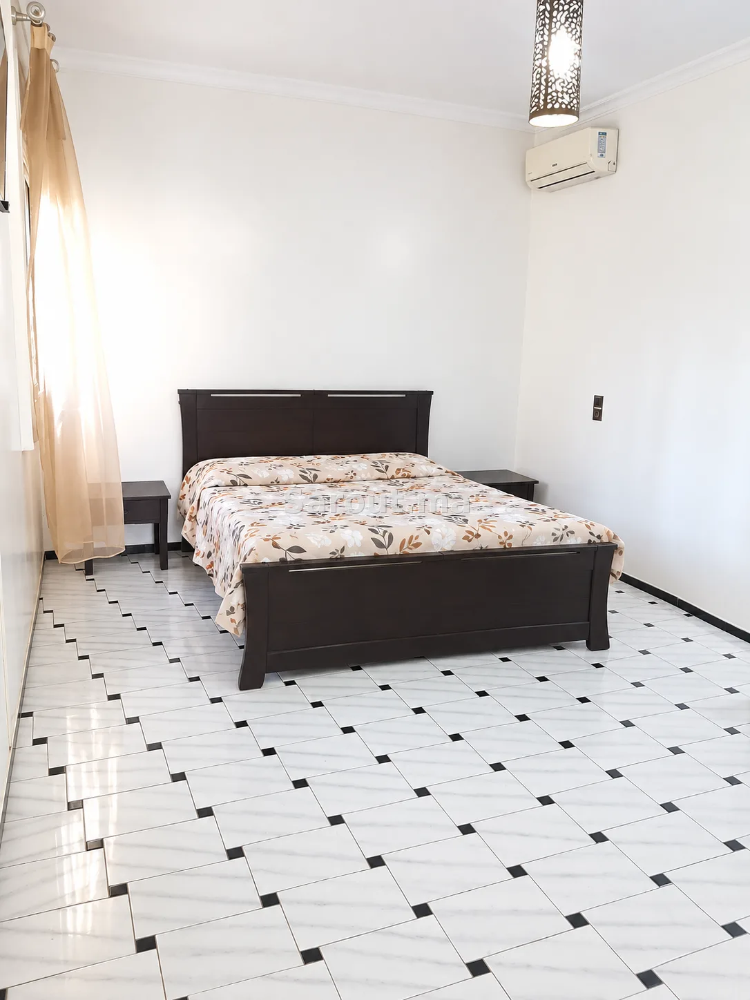 Appartement spacieux situé à Hamria en pleîn centre de Meknes à proximité de la gare — Photo 7