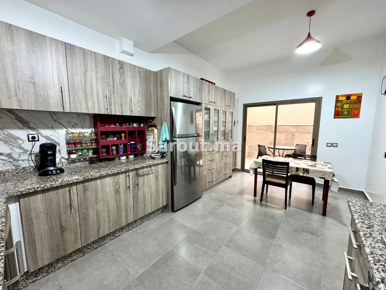 APPARTEMENT SPACIEUX A SAISIR HAY MOHAMMADI — Photo 5