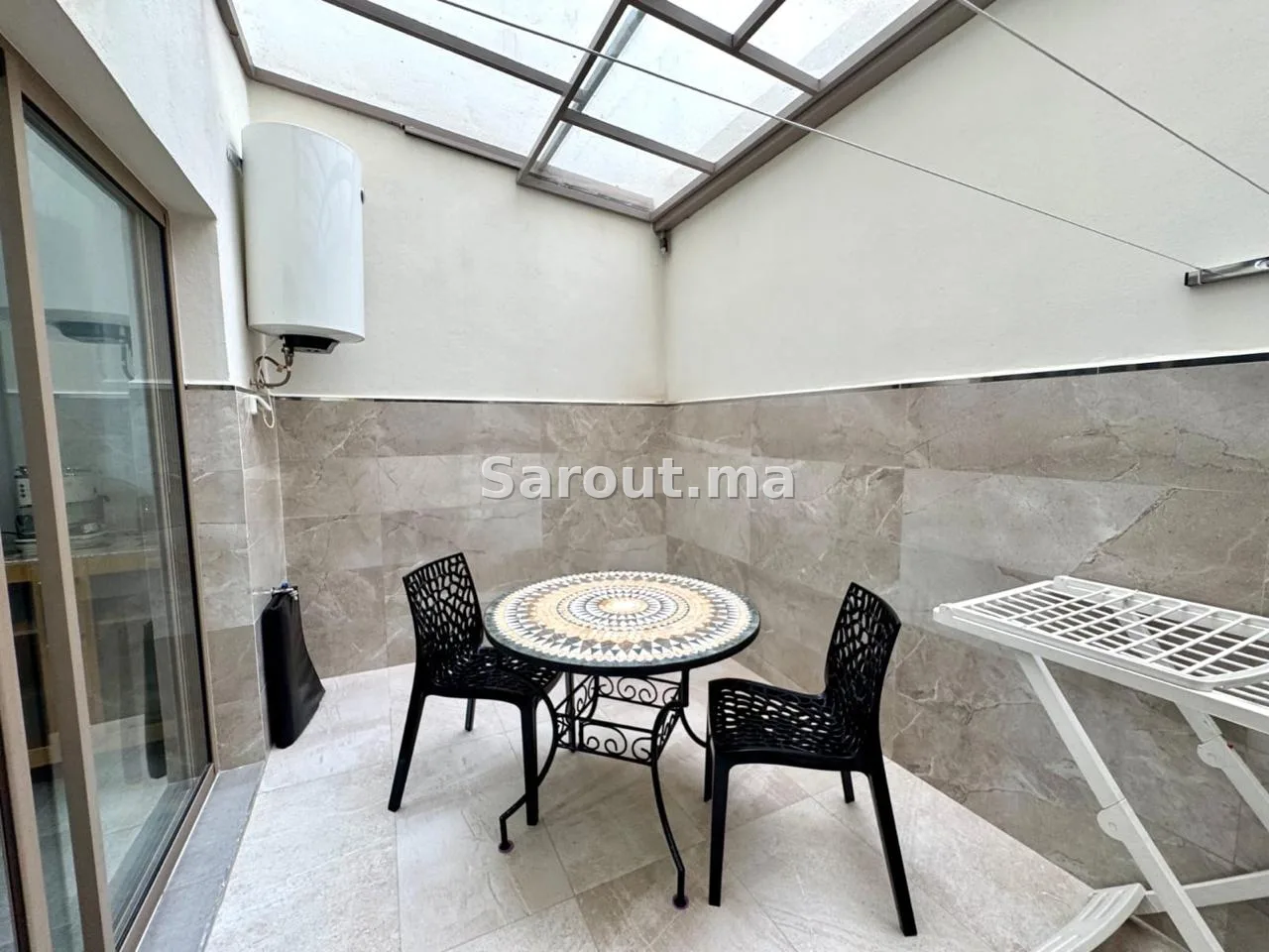 APPARTEMENT SPACIEUX A SAISIR HAY MOHAMMADI — Photo 7